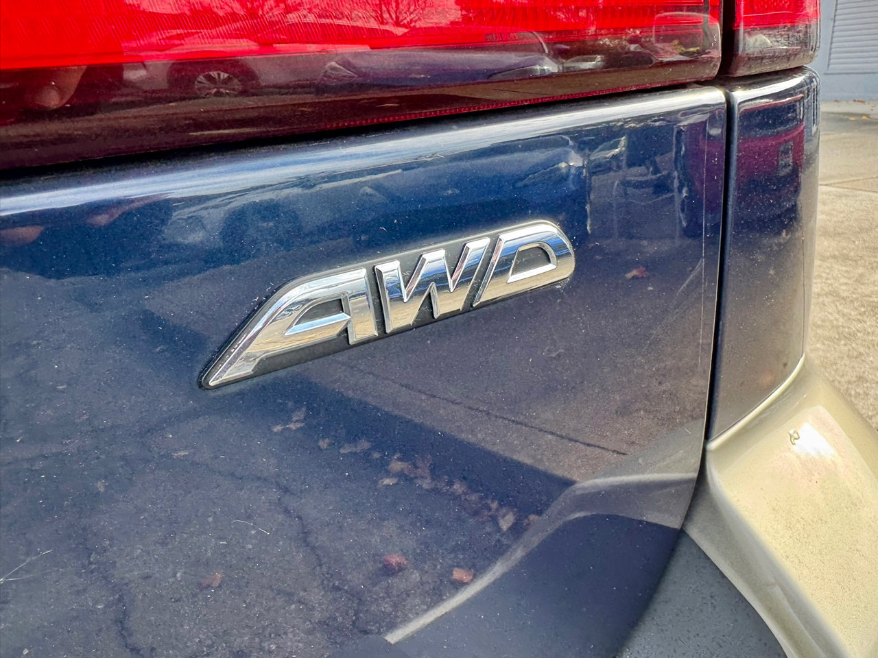 Used 2004 Subaru Outback Wagon image 41