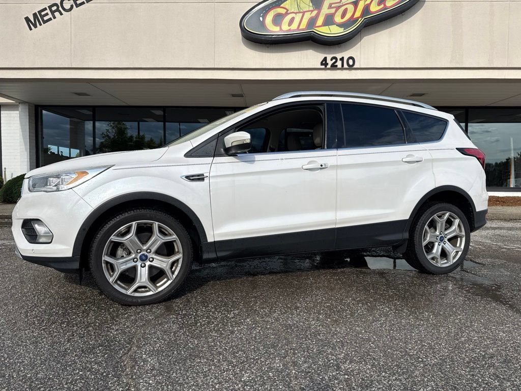 Used 2019 Ford Escape Titanium AWD/4WD image 6