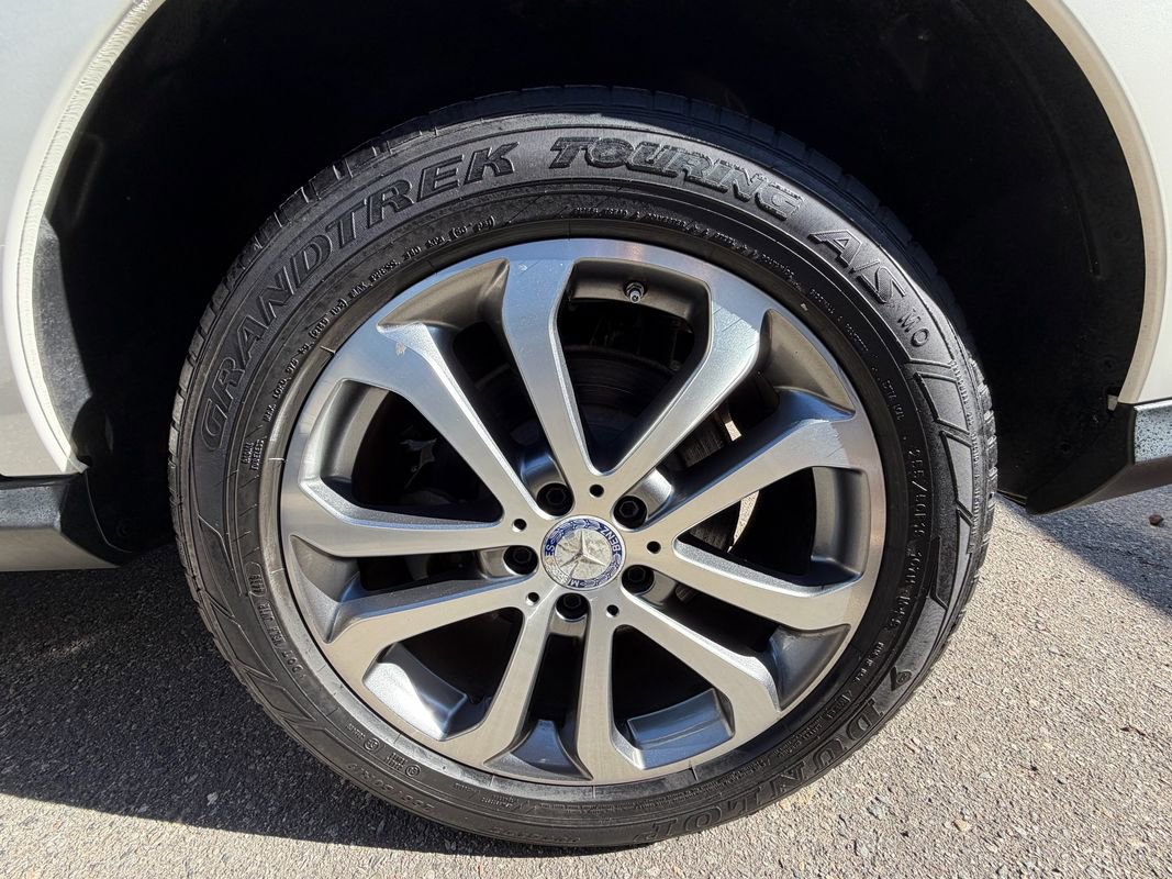 Used 2017 Mercedes-Benz GLE 350 4MATIC w/ Premium 2 Package image 37