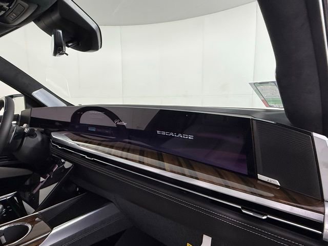 New 2026 Cadillac Escalade ESV Platinum Sport AWD/4WD image 37