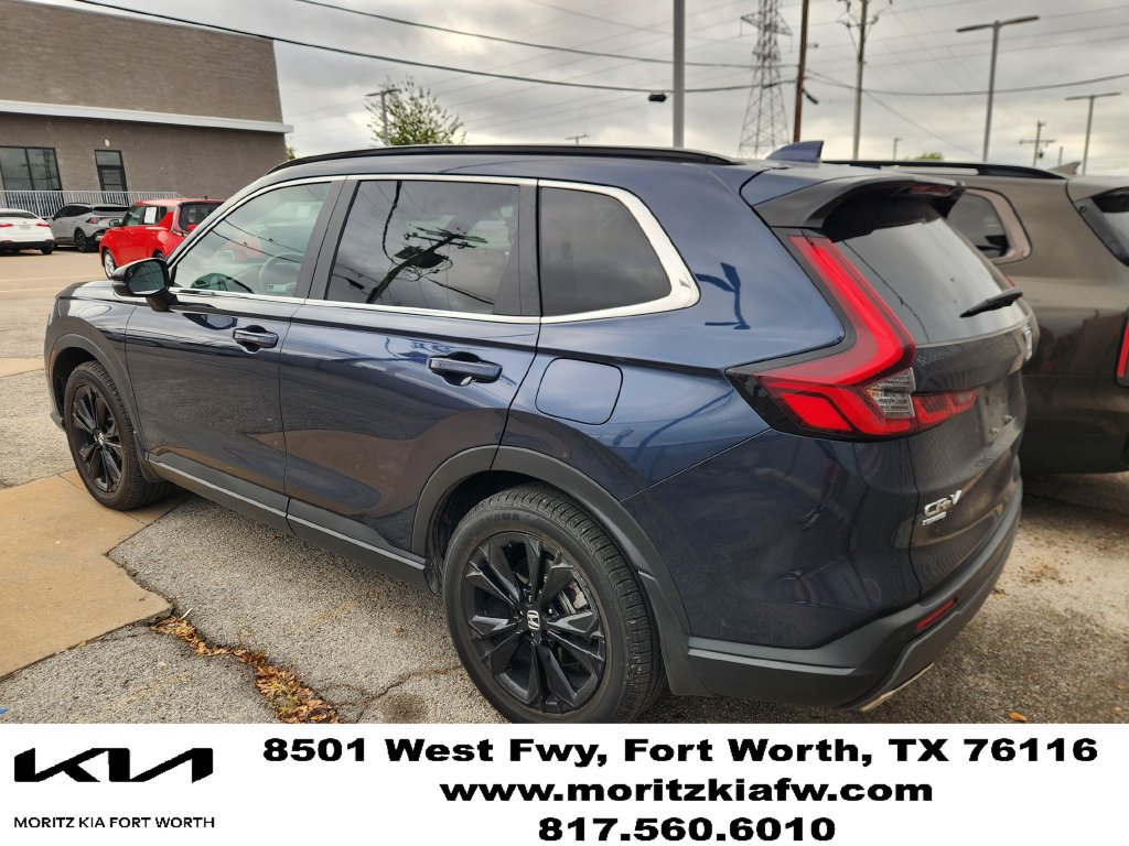 Used 2023 Honda CR-V Sport Touring image 3