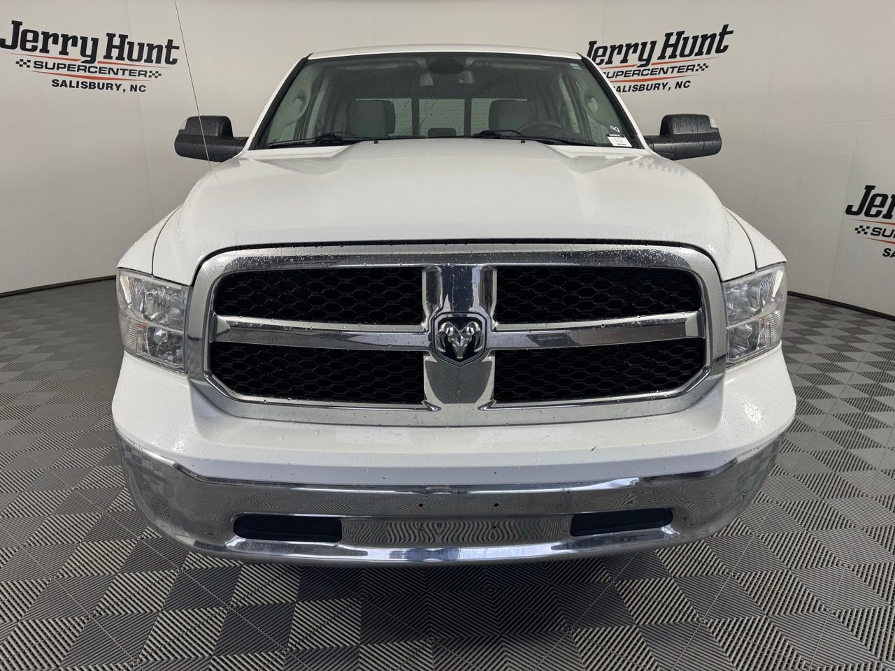Used 2023 RAM 1500 Classic SLT w/ Trailer & Traction Group AWD/4WD image 5