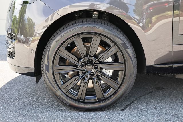 New 2026 Land Rover Range Rover SE AWD/4WD image 5