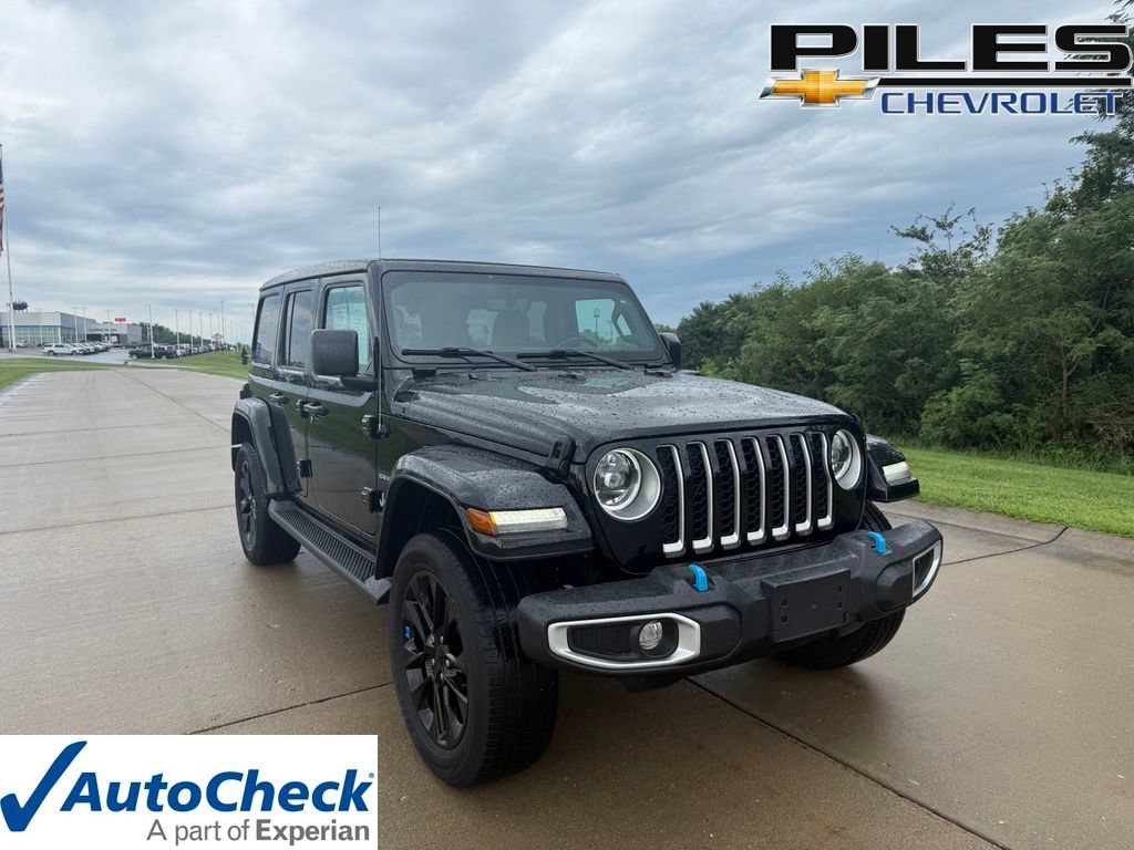 Used 2023 Jeep Wrangler Unlimited Sahara w/ Cold Weather Group