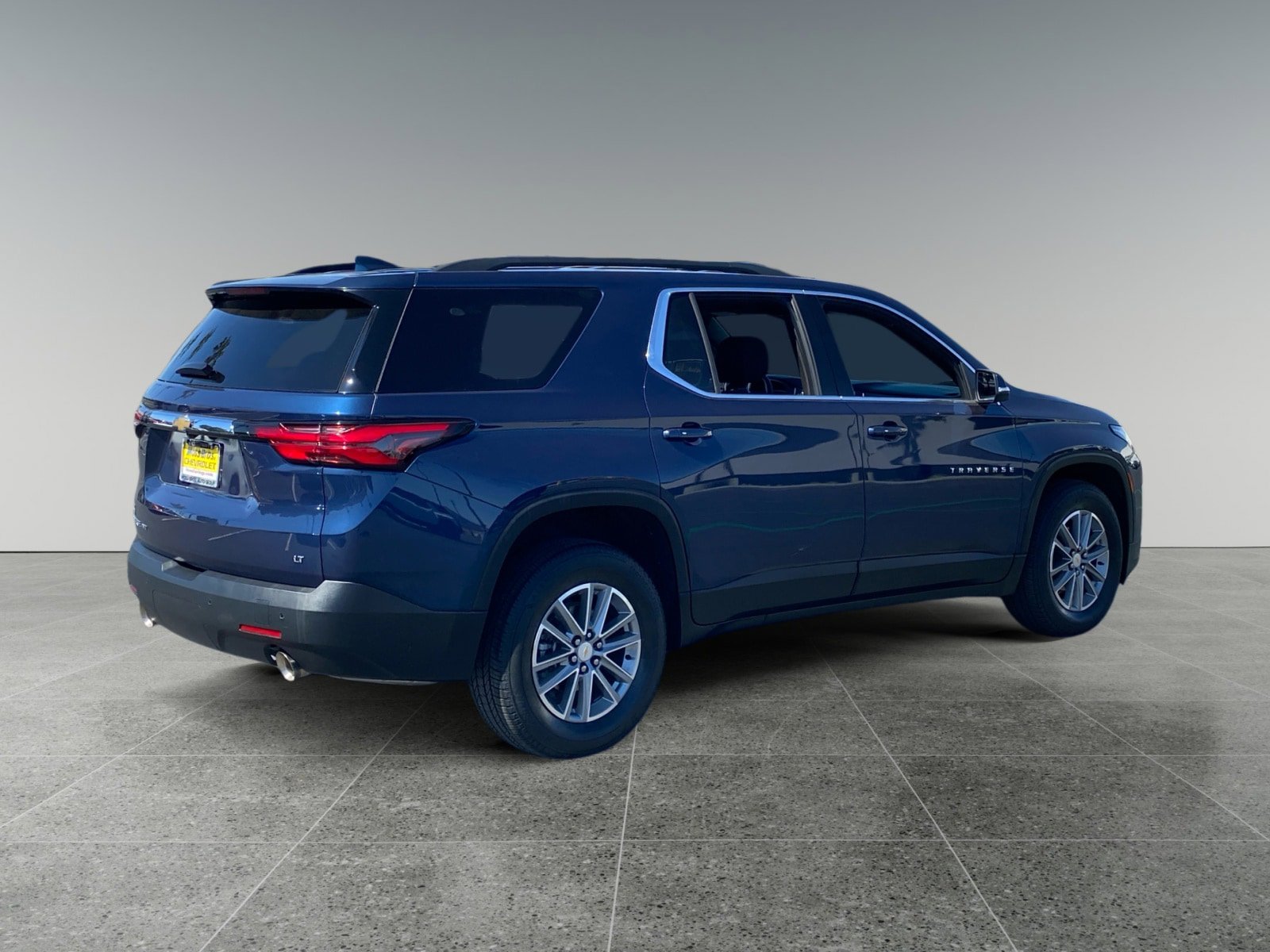 Used 2023 Chevrolet Traverse LT w/ LPO, Floor Liner Package AWD/4WD image 5