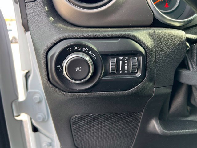 Used 2020 Jeep Wrangler Sport AWD/4WD image 17