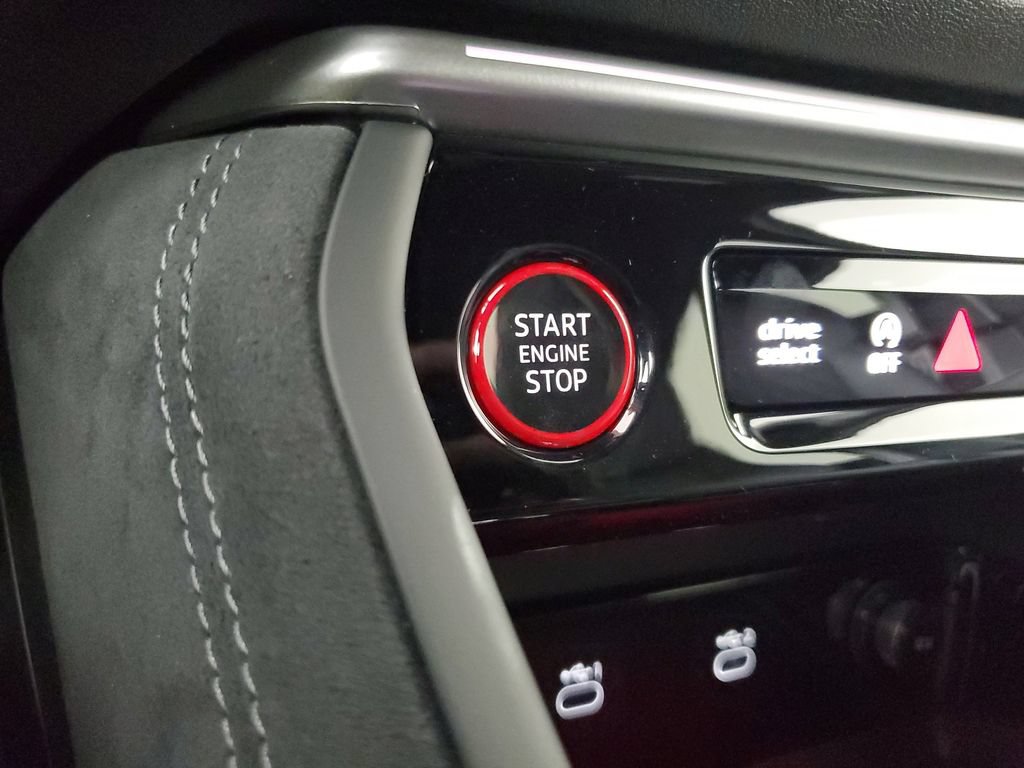 New 2026 Audi SQ5 Premium Plus AWD/4WD image 32