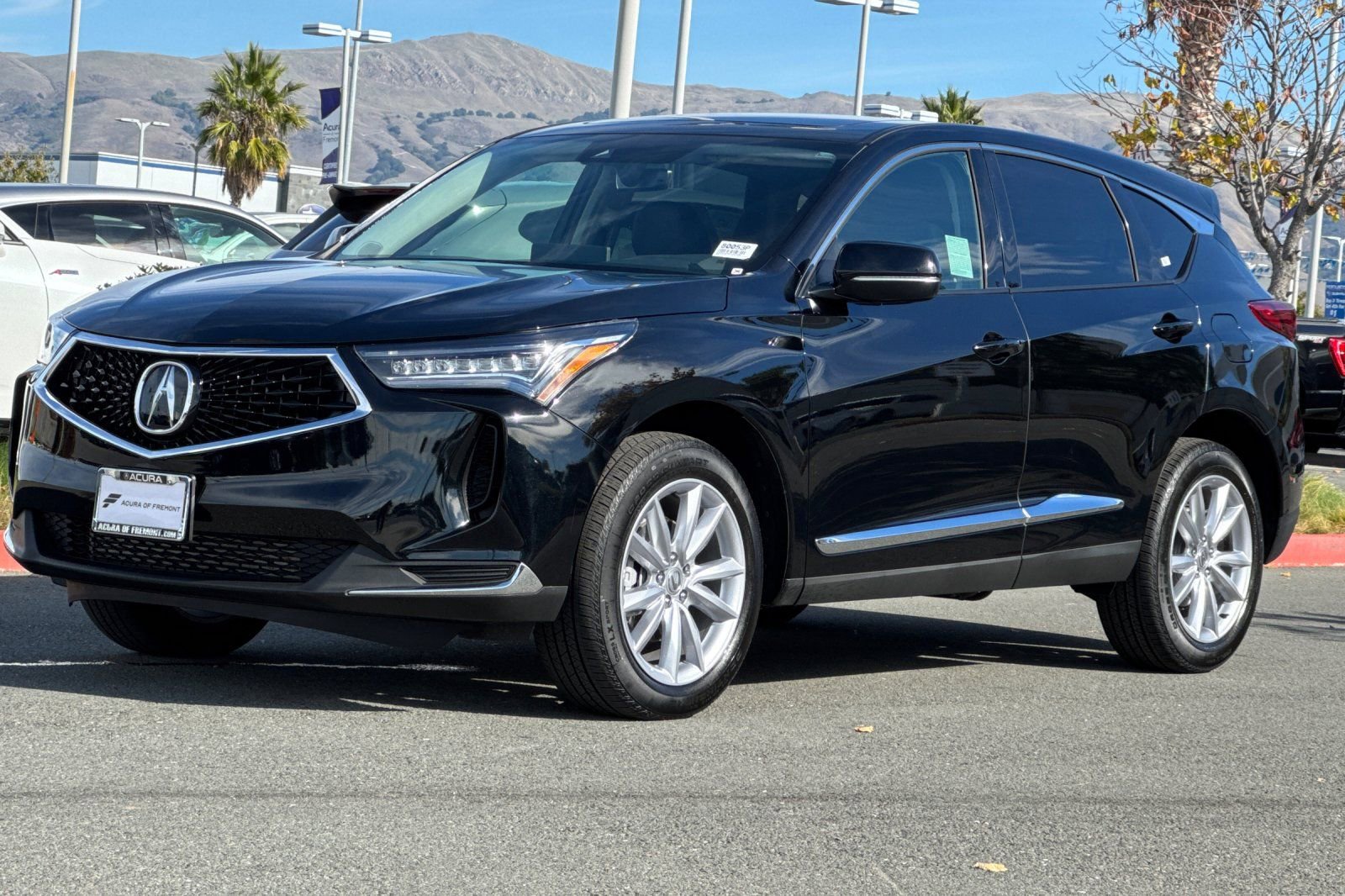 Used 2024 Acura RDX SH-AWD image 9