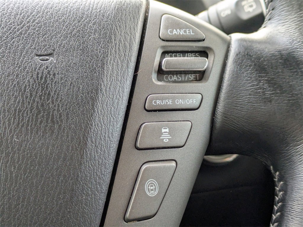 Used 2020 Nissan Armada SL w/ Premium Package image 32