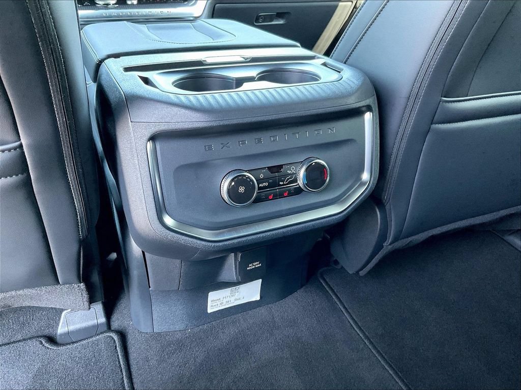 New 2027 Ford Expedition Max Platinum w/ Stealth Performance Package AWD/4WD image 18