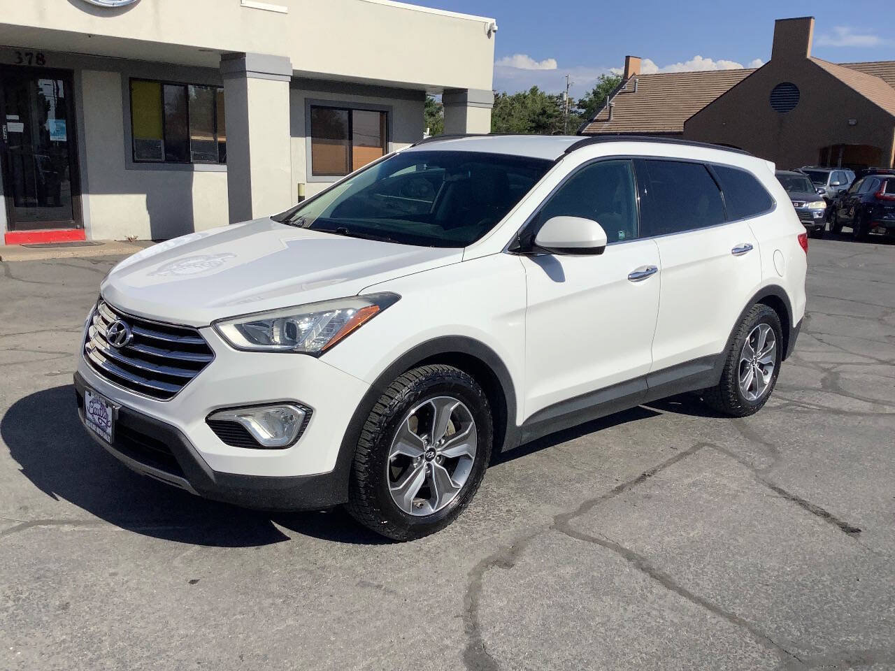 Used 2015 Hyundai Santa Fe GLS AWD/4WD image 6