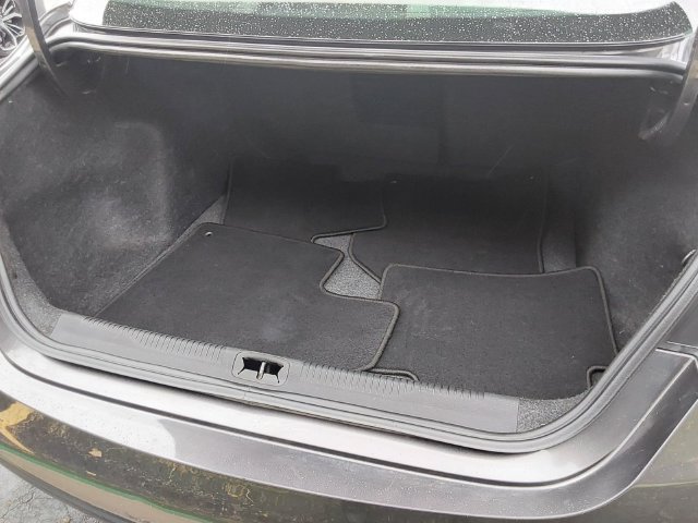 Used 2015 Chrysler 200 Limited w/ Comfort Group FWD image 9