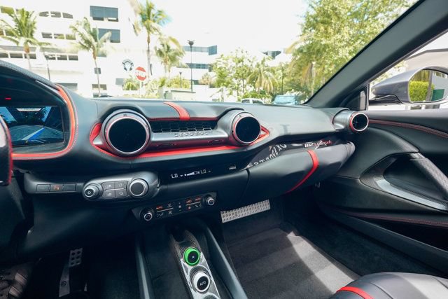 Used 2020 Ferrari 812 Superfast RWD image 71