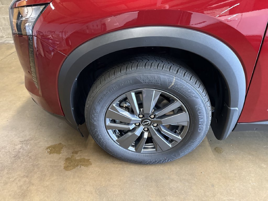 New 2026 Nissan Pathfinder SV AWD/4WD image 18