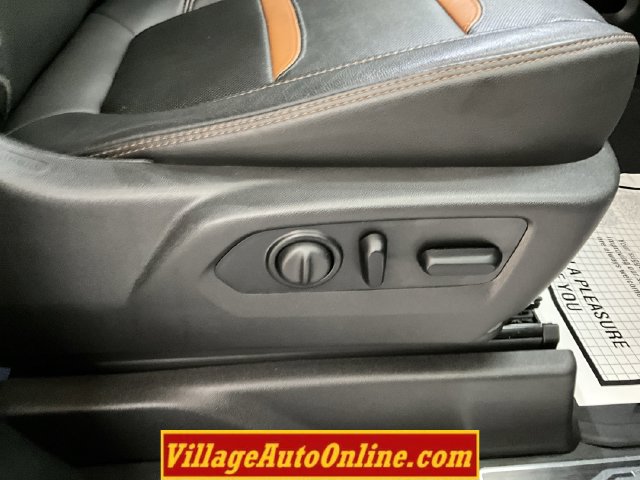 Used 2019 GMC Sierra 1500 AT4 w/ AT4 Premium Package AWD/4WD image 40