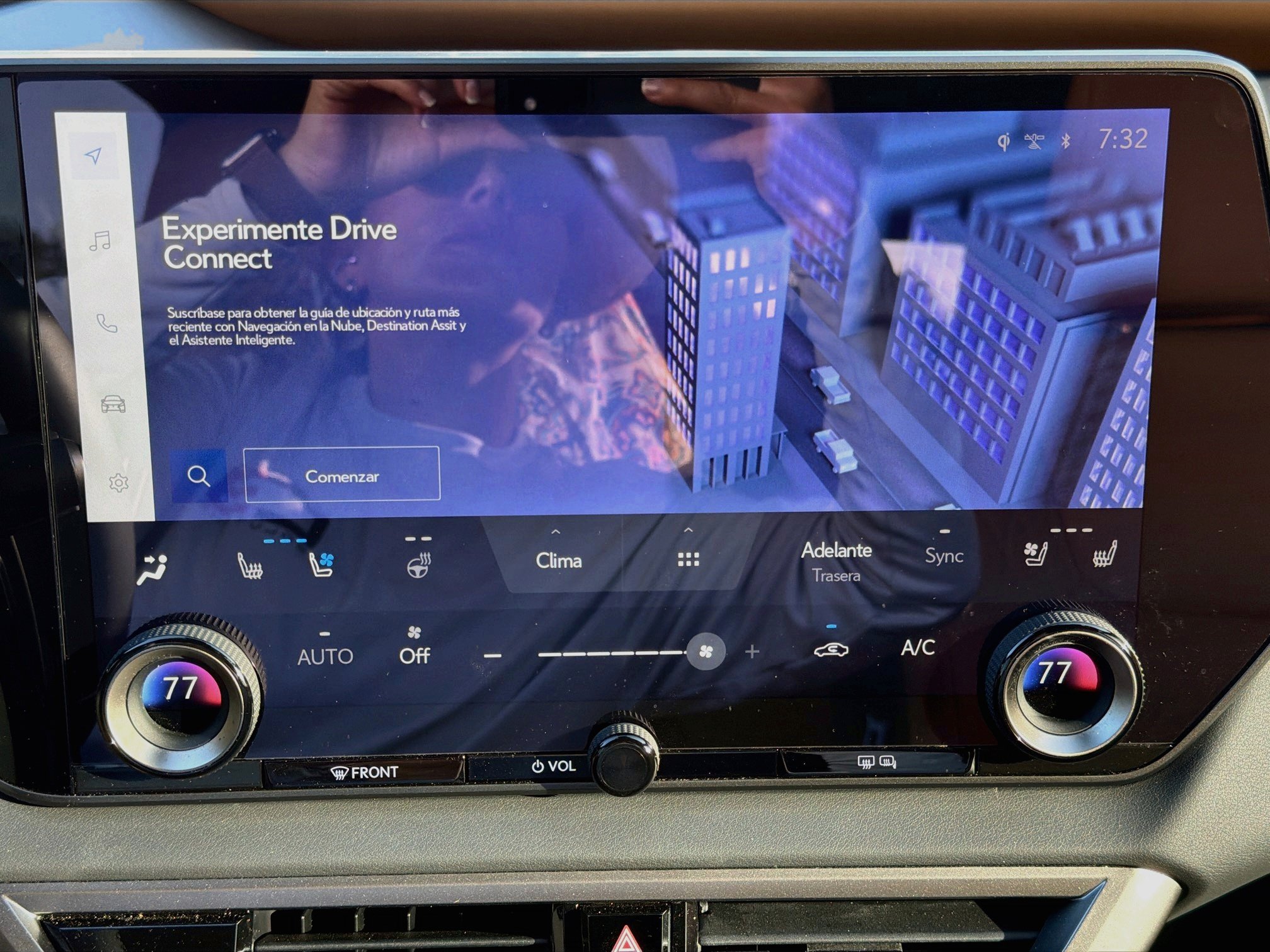 Used 2025 Lexus RX 350h w/ Accessory Package (Z1) AWD/4WD image 33