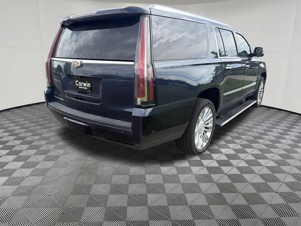 Used 2017 Cadillac Escalade ESV Platinum AWD/4WD image 8
