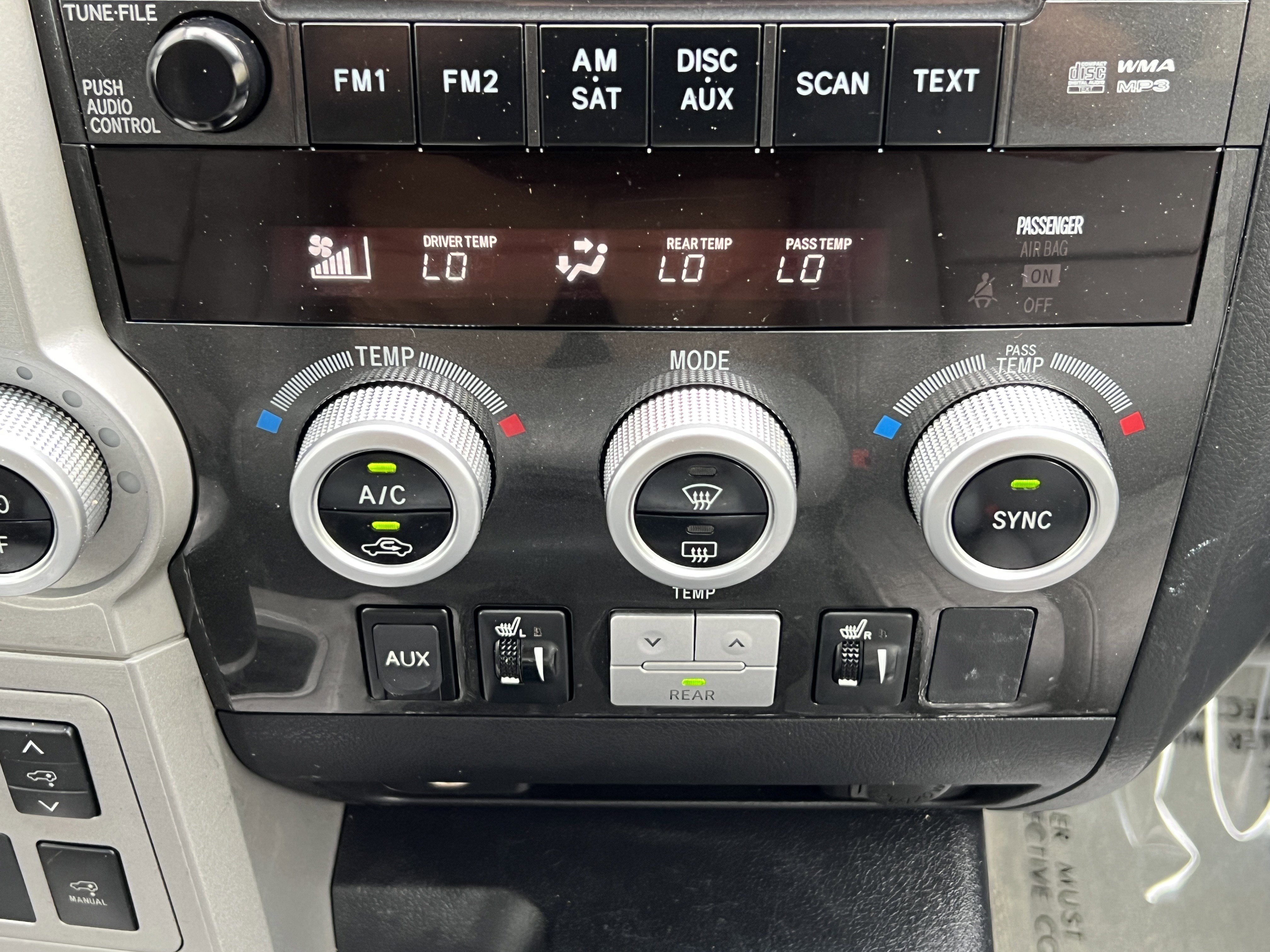 Used 2008 Toyota Sequoia Limited AWD/4WD image 30