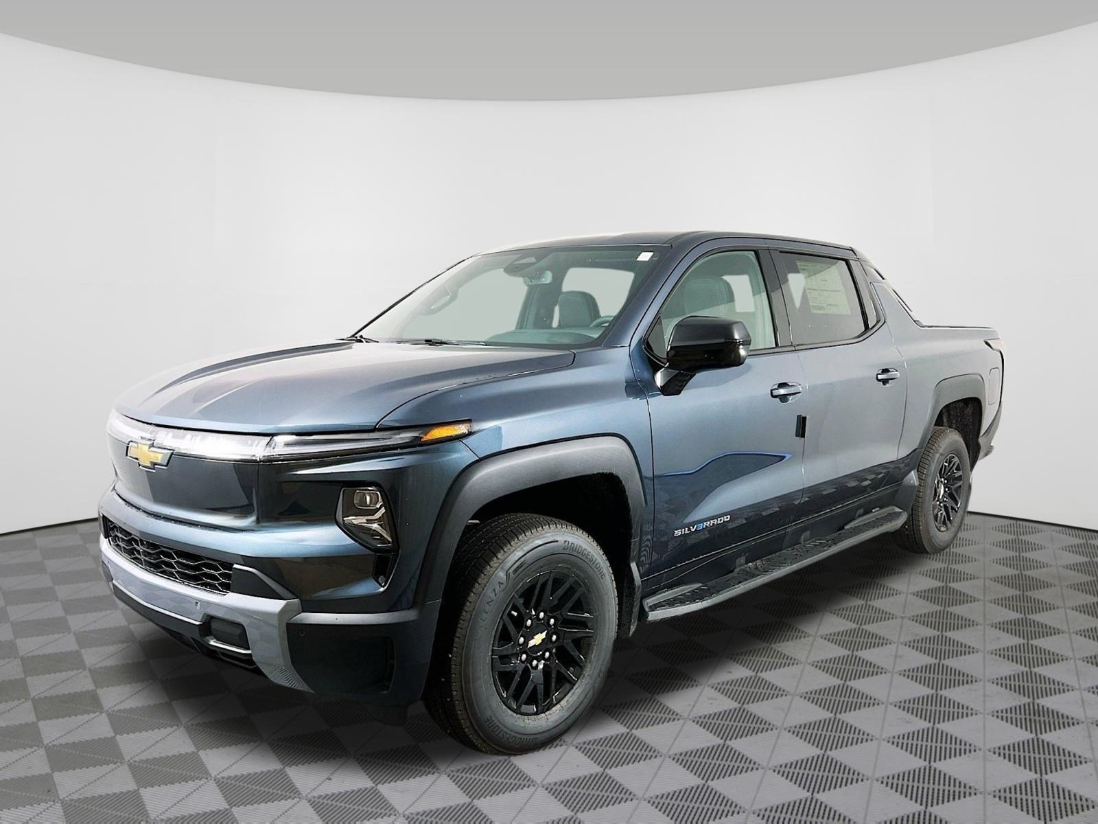 New 2026 Chevrolet Silverado EV LT AWD/4WD image 2