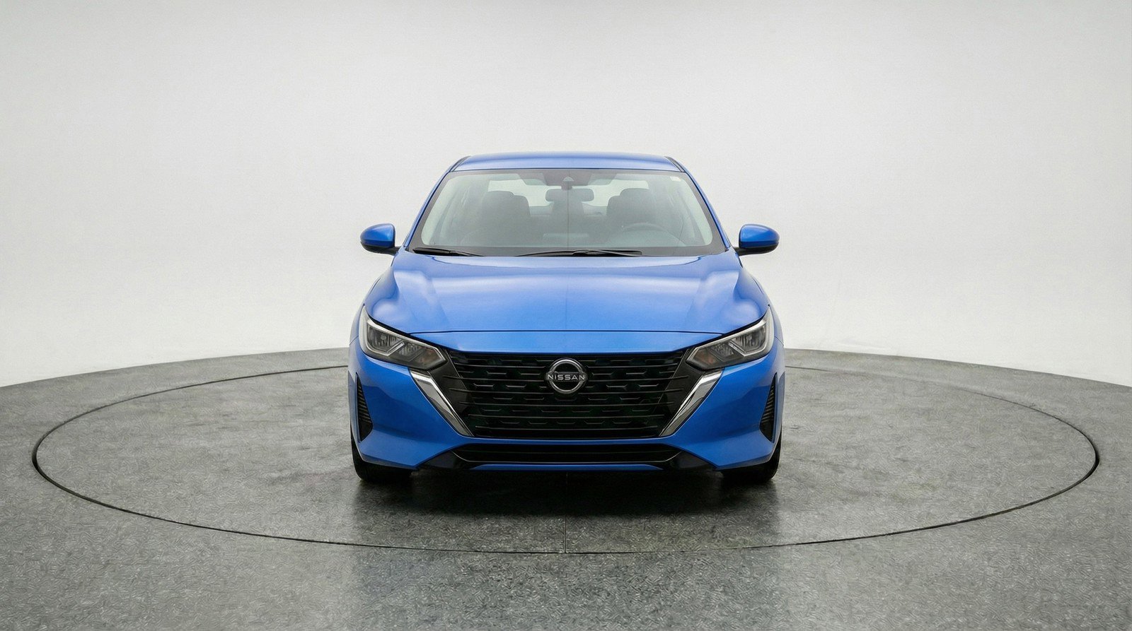 Used 2025 Nissan Sentra SV FWD image 2