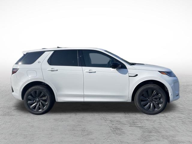 New 2025 Land Rover Discovery Sport S image 4