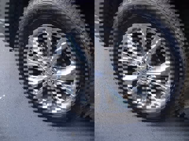 Used 2022 Ford Explorer Limited w/ Equipment Group 301A image 27