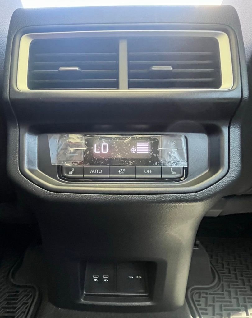 Certified 2025 Volkswagen Atlas SEL image 14