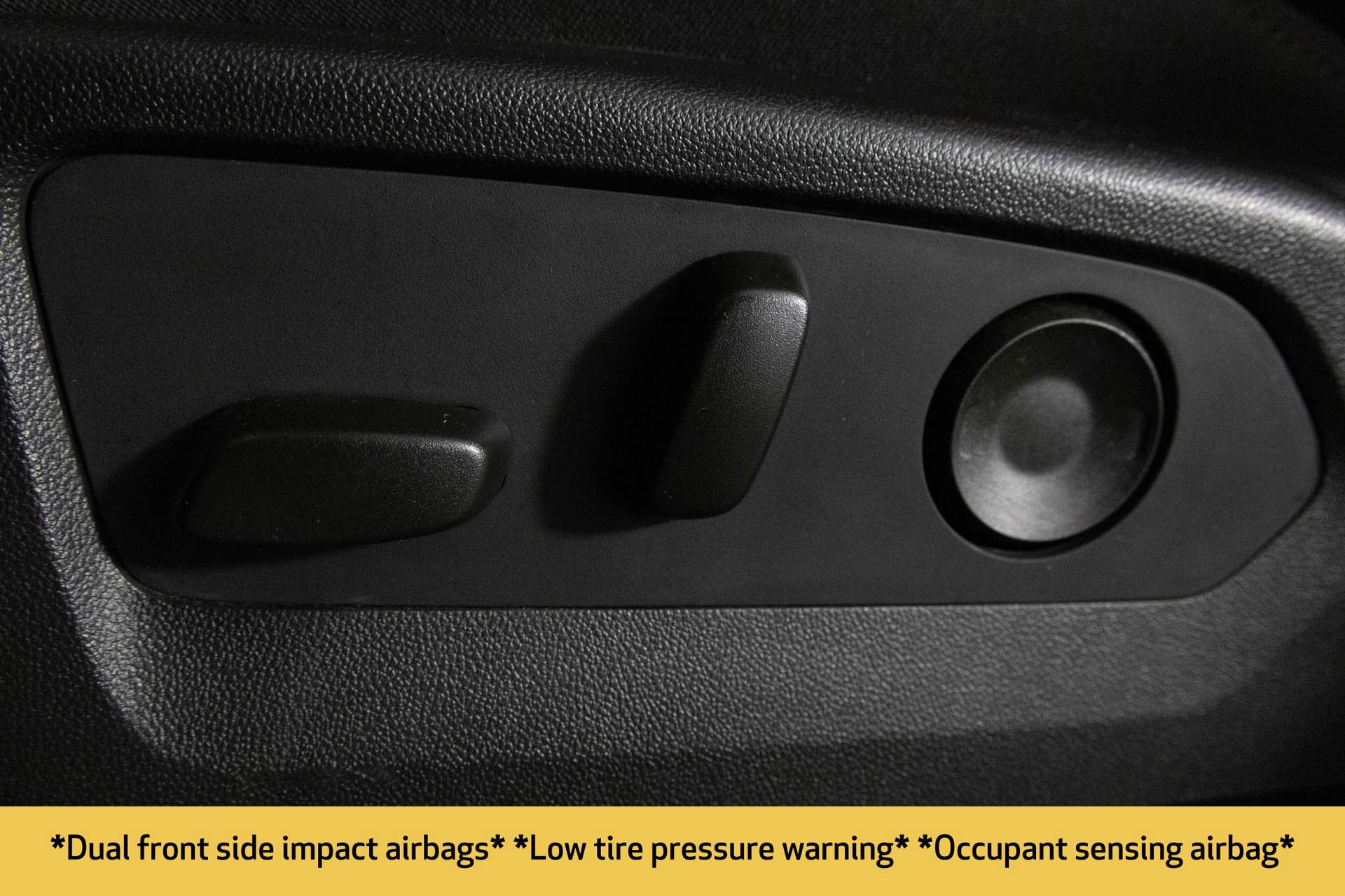 Used 2024 Chevrolet Colorado Trail Boss w/ Technology Package image 20