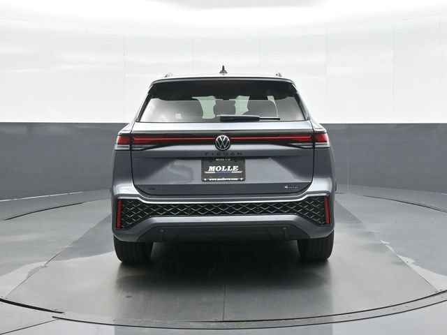 New 2026 Volkswagen Tiguan SE R-Line AWD/4WD image 6