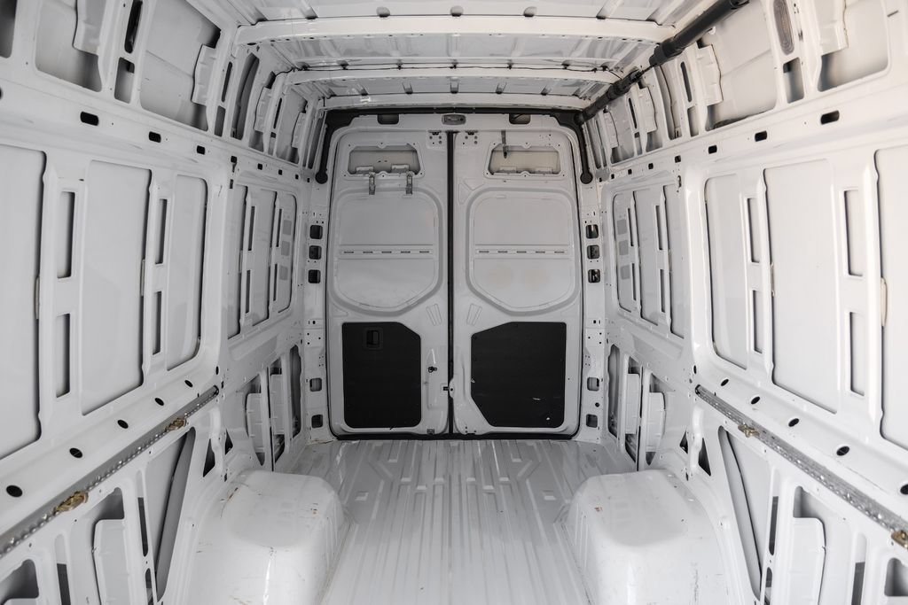 Used 2019 Mercedes-Benz Sprinter 170 Cargo image 30