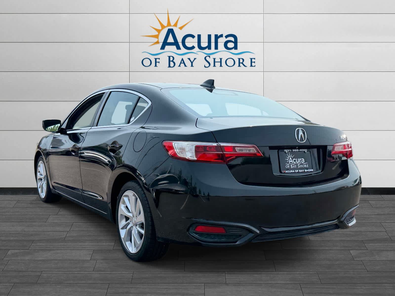 Used 2017 Acura ILX FWD image 5