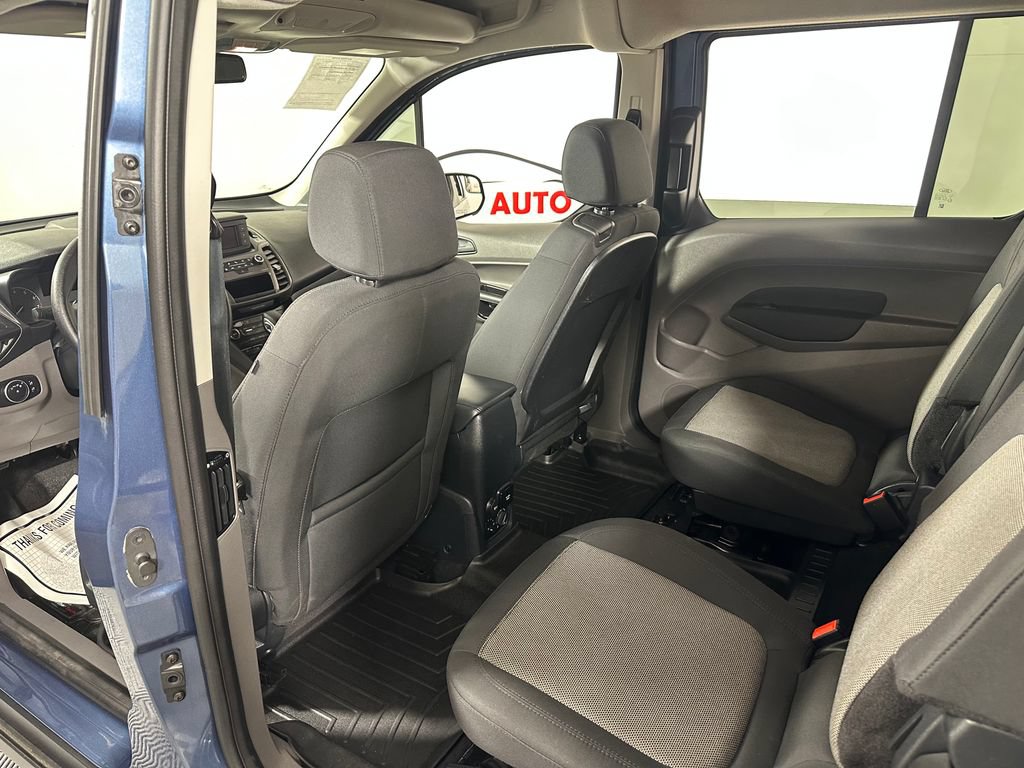 Used 2022 Ford Transit Connect XL FWD image 21