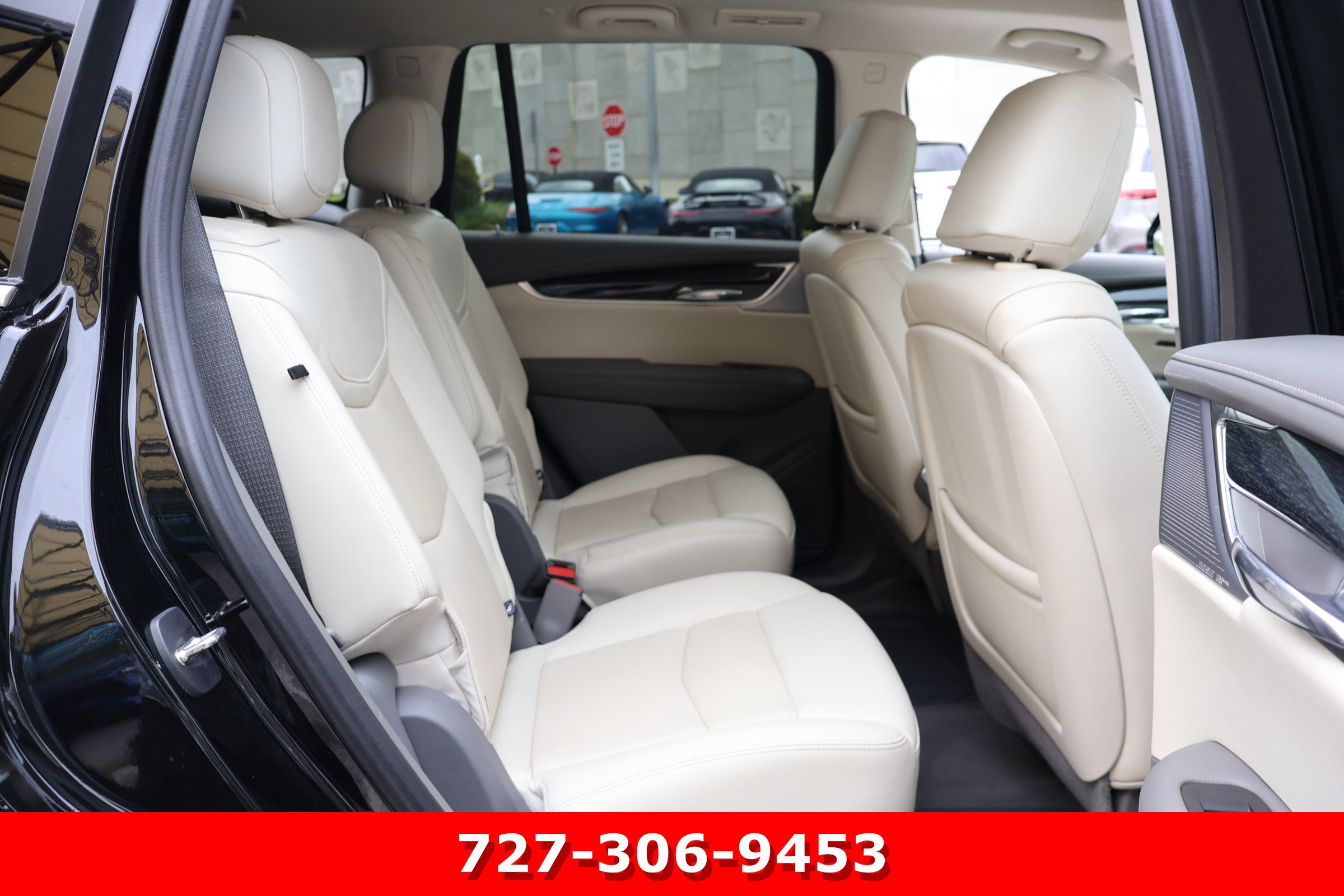 Used 2023 Cadillac XT6 Premium Luxury FWD image 22