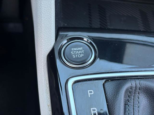 Used 2025 Kia Sportage EX FWD image 10