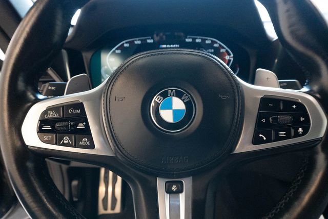 Used 2022 BMW M440i Convertible image 19