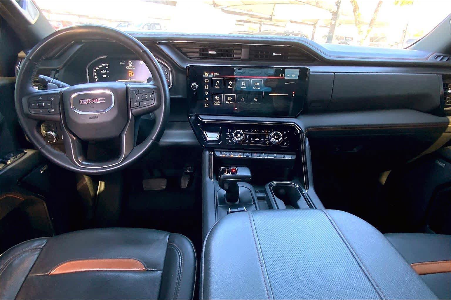 Used 2023 GMC Sierra 1500 AT4 w/ Technology Package AWD/4WD image 15