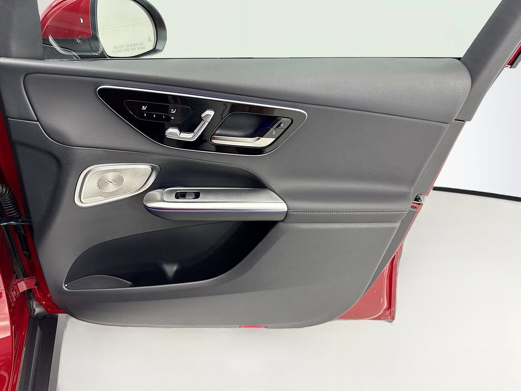 Certified 2026 Mercedes-Benz GLC 300 image 24
