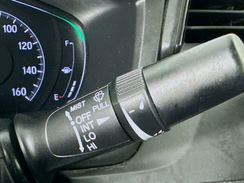 Used 2019 Honda Insight EX image 14