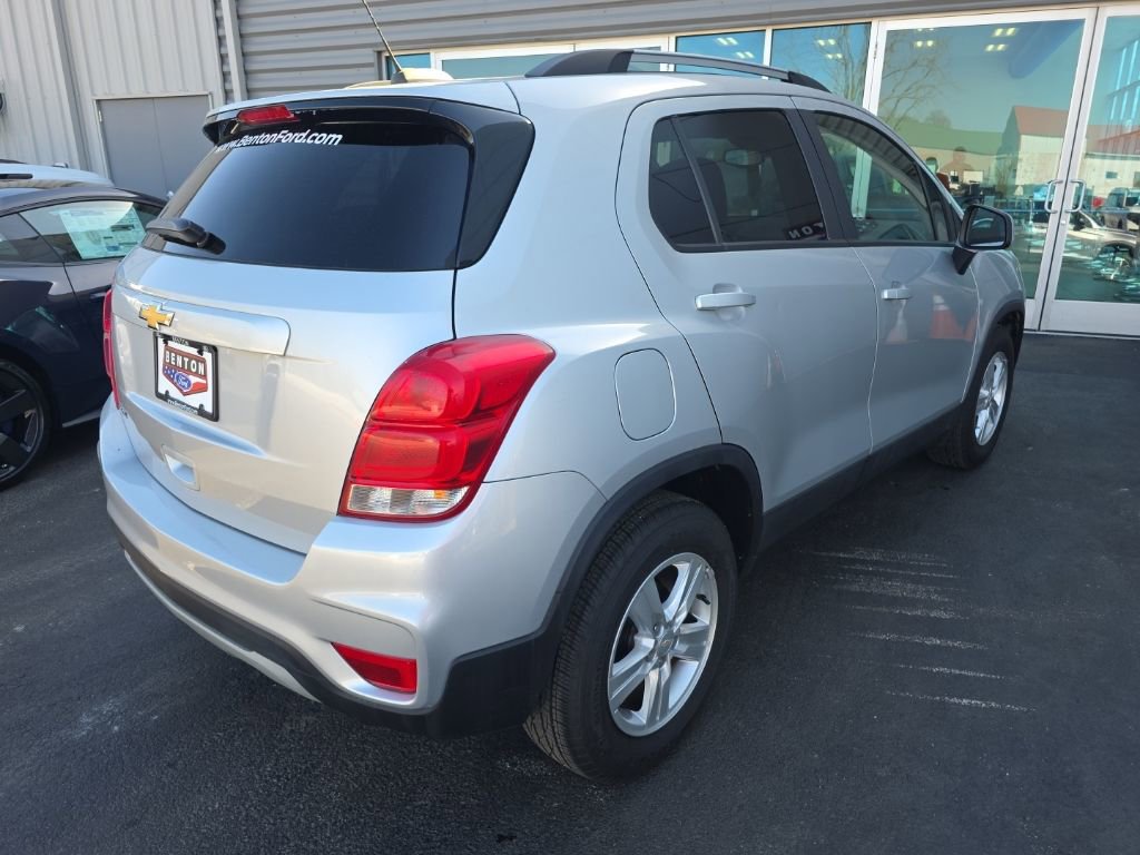Used 2022 Chevrolet Trax LT image 5