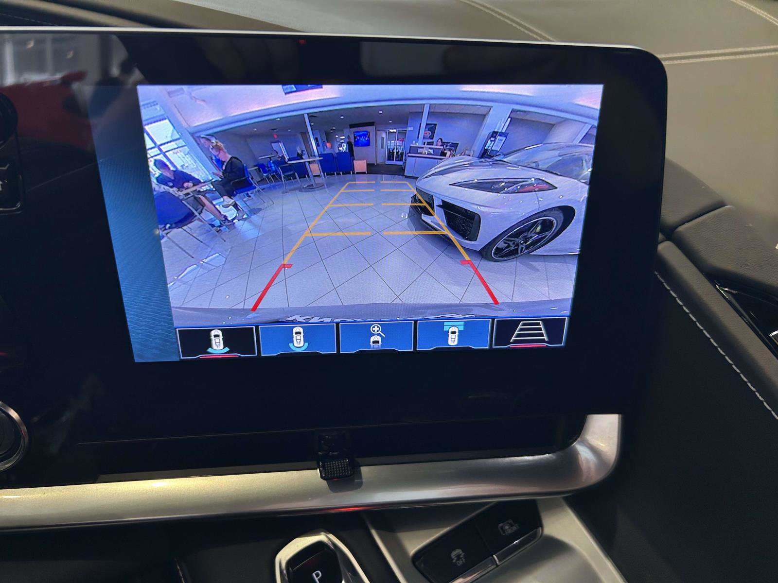 Used 2025 Chevrolet Corvette Stingray Premium Cpe w/ 3LT image 23