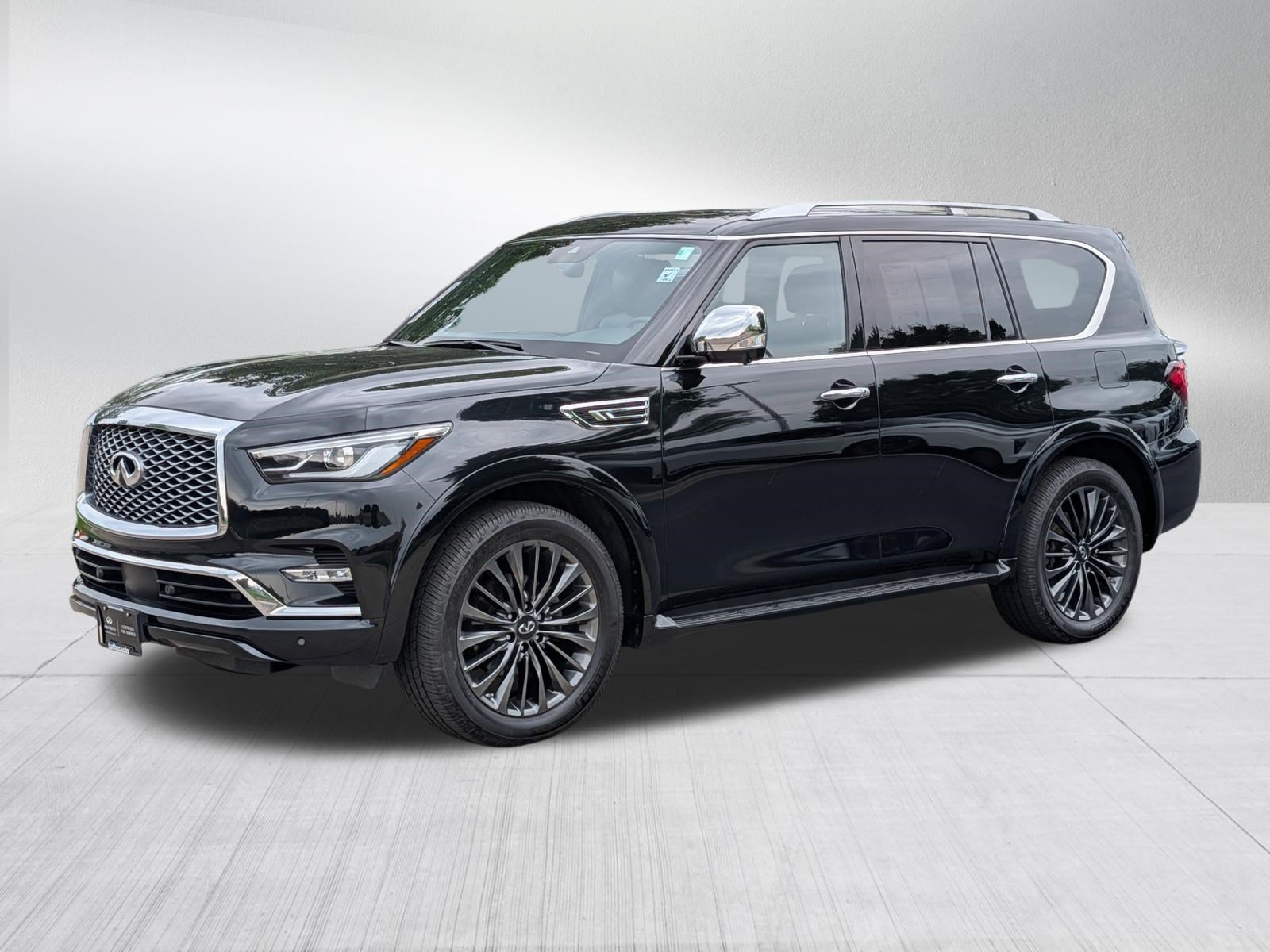 Certified 2022 INFINITI QX80 Sensory w/ Cargo Package AWD/4WD image 3