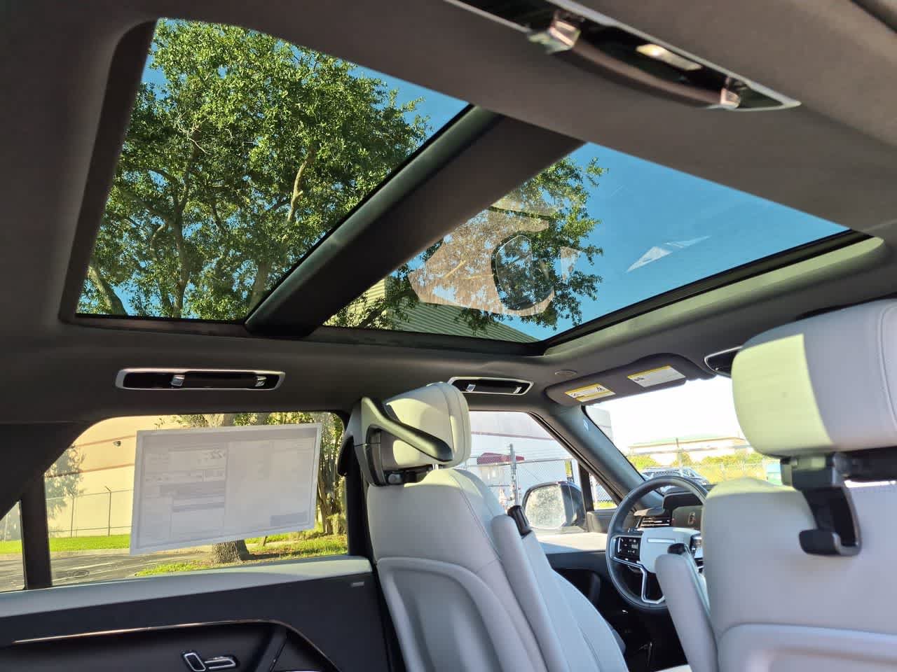 New 2027 Land Rover Range Rover Sport SE AWD/4WD image 23