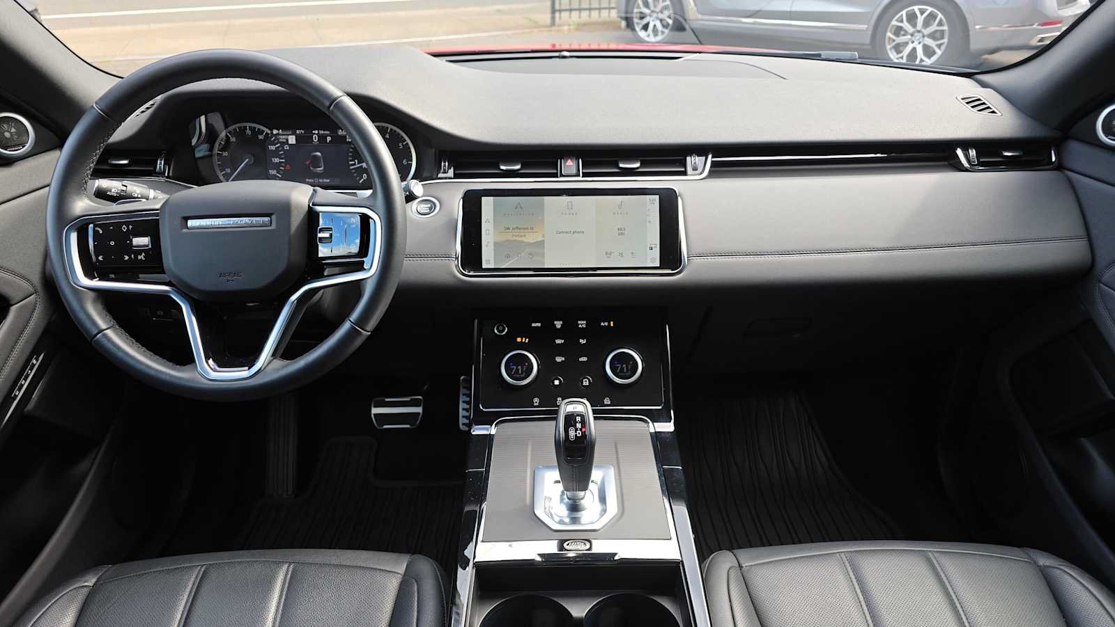 Used 2023 Land Rover Range Rover Evoque R-Dynamic SE AWD/4WD image 18