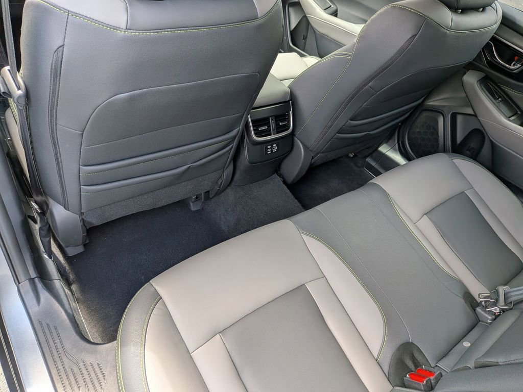 Used 2025 Subaru Outback Onyx Edition image 22