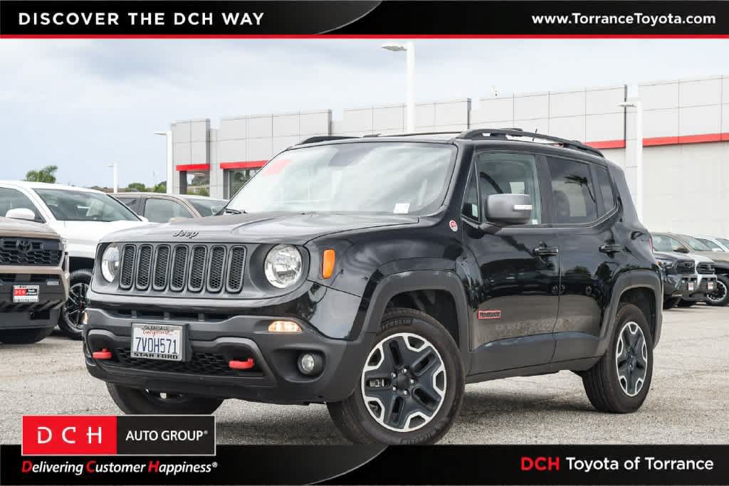 Used 2016 Jeep Renegade Trailhawk w/ Premium Trailhawk Package AWD/4WD image 1