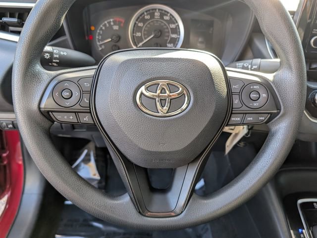 Used 2022 Toyota Corolla LE image 30