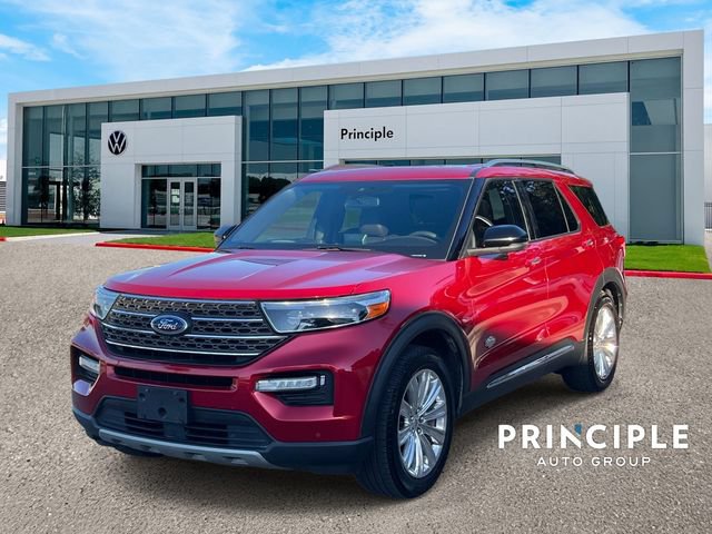 Used 2021 Ford Explorer King Ranch w/ Premium Technology Package RWD image 1