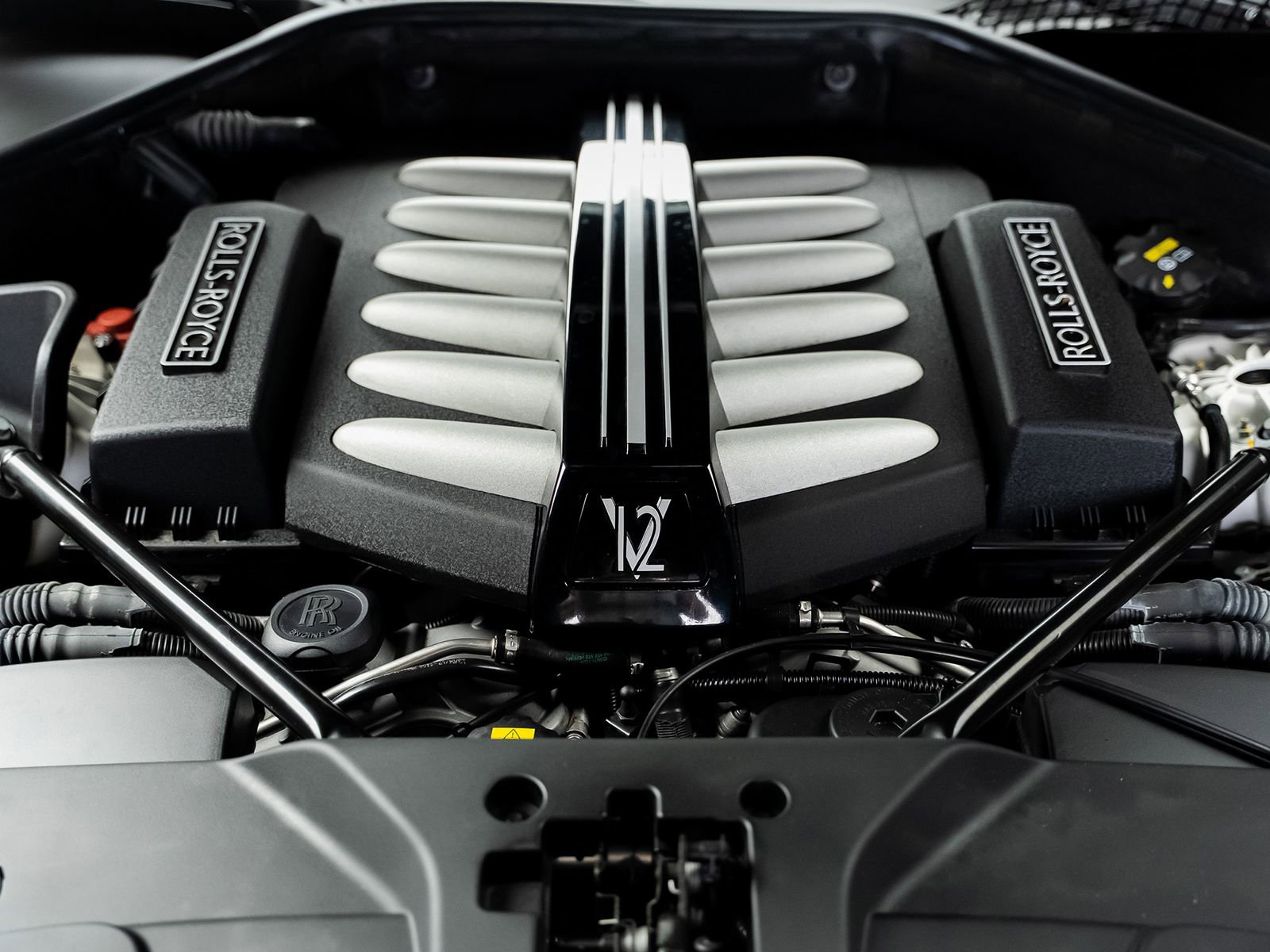 Used 2017 Rolls-Royce Ghost image 60