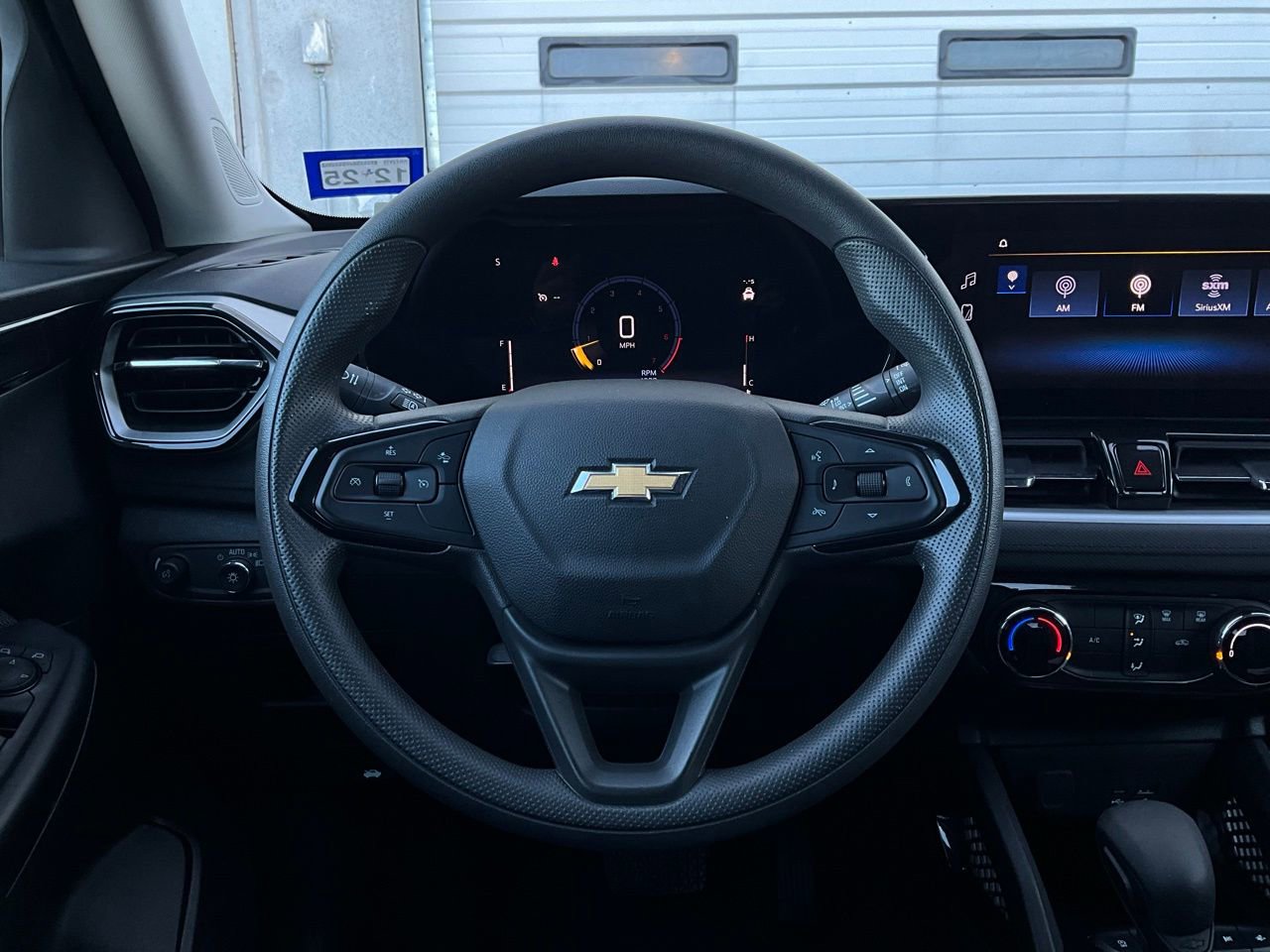 Used 2025 Chevrolet TrailBlazer LT image 29