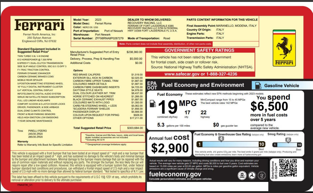 Used 2023 Ferrari Roma image 18